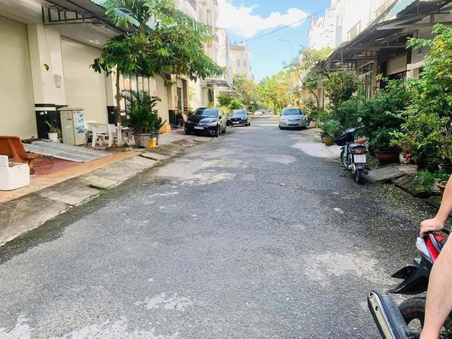 Nền 199 B5 KDC Hưng Phú - Cần Thơ